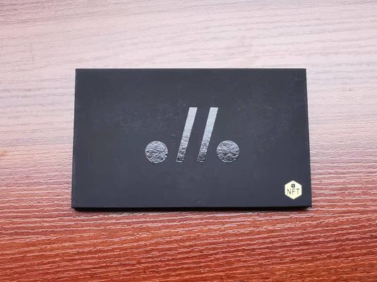 Empacotamento livre de papel preto UV feito sob encomenda do cartão de crédito do VIP da caixa de vale-oferta de Logo Hot Stamping