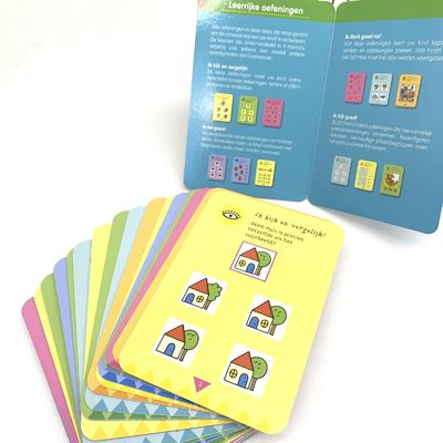 300gsm revestiu os cartões de jogo de papel Matt Finished reciclável da educação das crianças